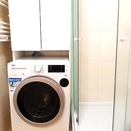 Paladis - Free Parking * Bucarest