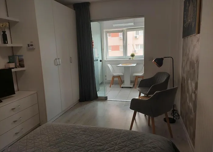 Paladis - Free Parking Bucarest